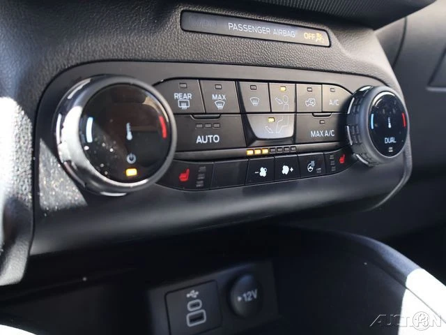 2023 Ford Bronco 6th Gen - Image 24 of 24