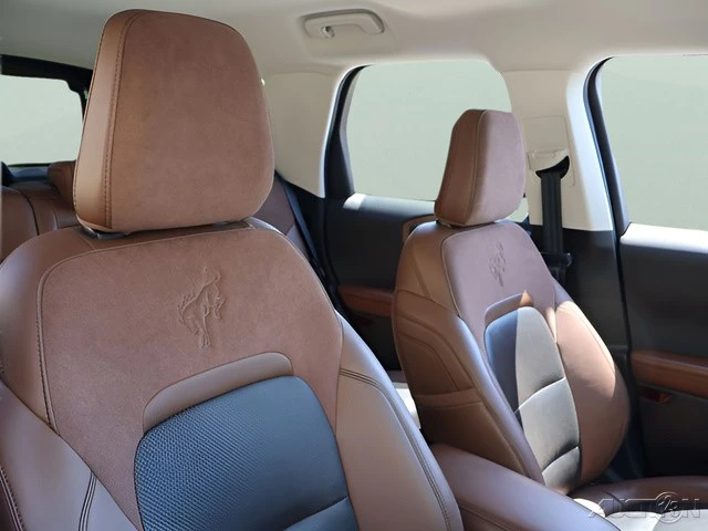 2023 Ford Bronco 6th Gen - Image 19 of 24