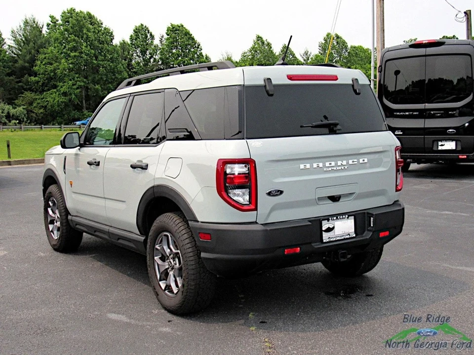 2023 Ford Bronco 6th Gen - Image 2 of 21