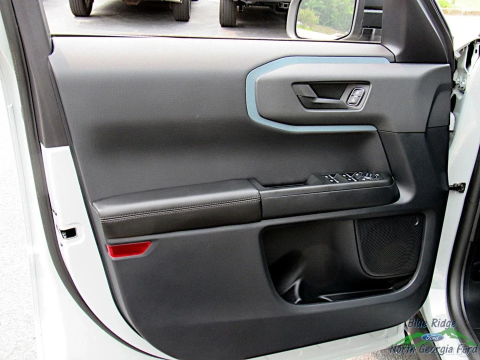 2023 Ford Bronco 6th Gen - Image 10 of 21