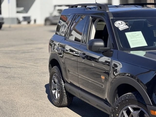 2023 Ford Bronco 6th Gen - Image 5 of 12