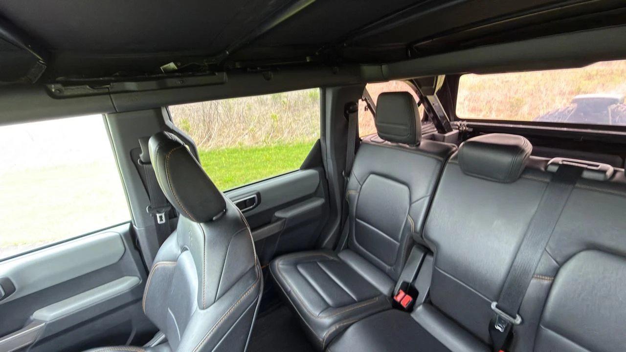 2023 Ford Bronco 6th Gen - Image 15 of 31