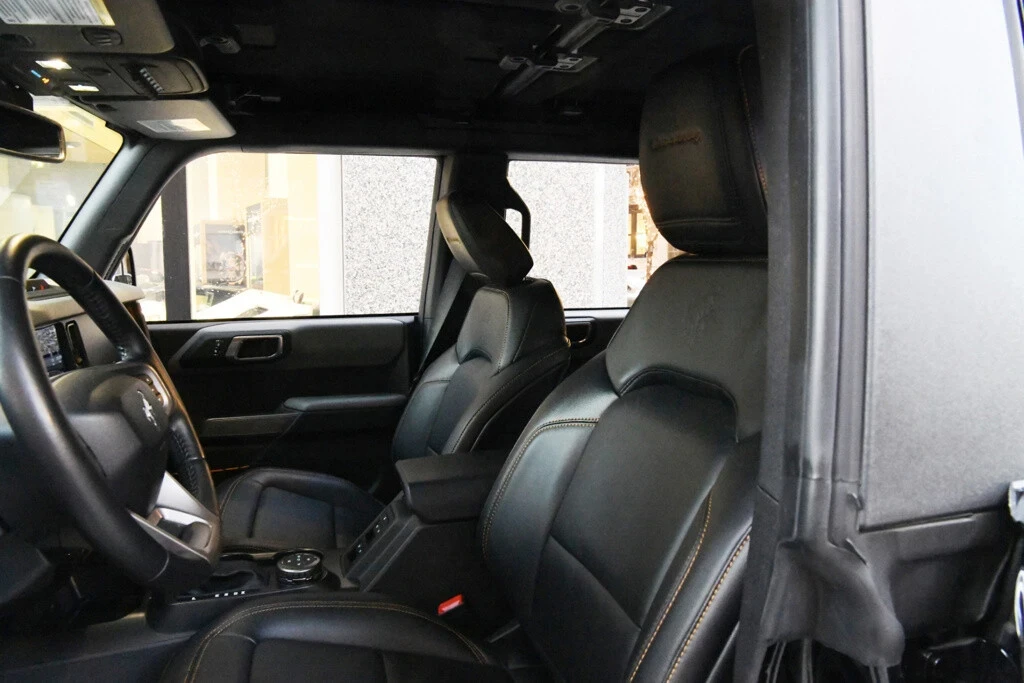 2023 Ford Bronco 6th Gen - Image 8 of 12
