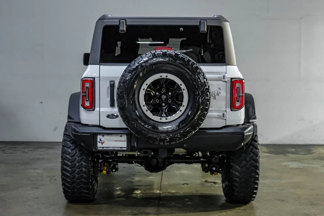 2023 Ford Bronco 6th Gen - Image 14 of 31