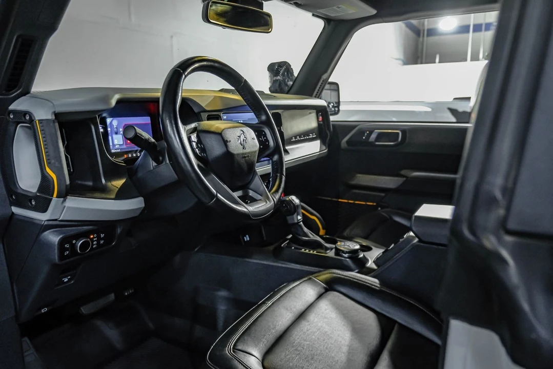 2023 Ford Bronco 6th Gen - Image 3 of 31