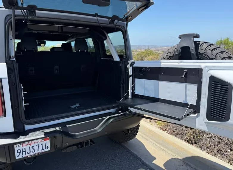 2023 Ford Bronco 6th Gen - Image 2 of 13