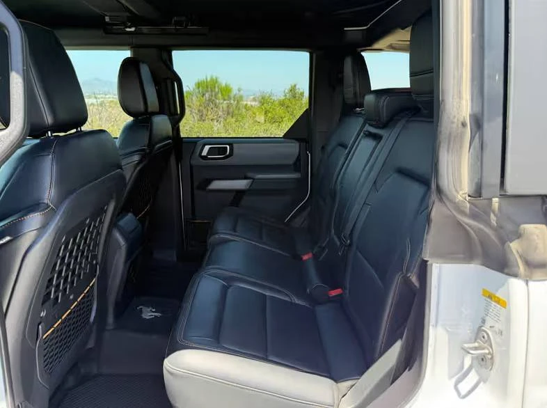 2023 Ford Bronco 6th Gen - Image 5 of 13