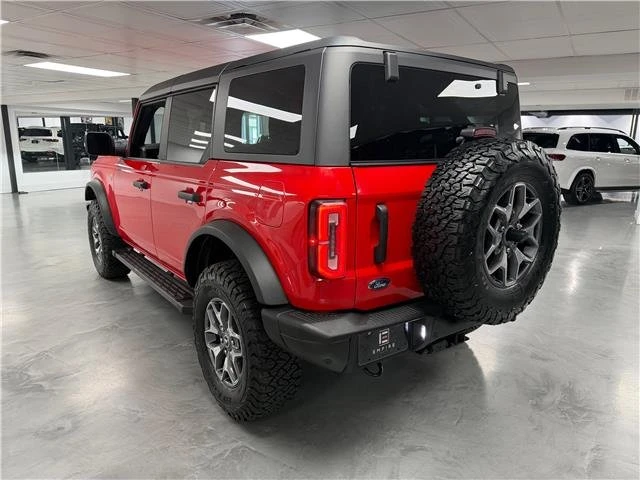 2023 Ford Bronco 6th Gen - Image 3 of 18