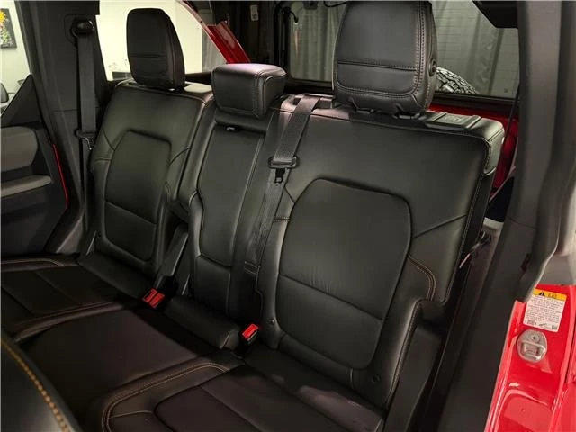 2023 Ford Bronco 6th Gen - Image 17 of 18