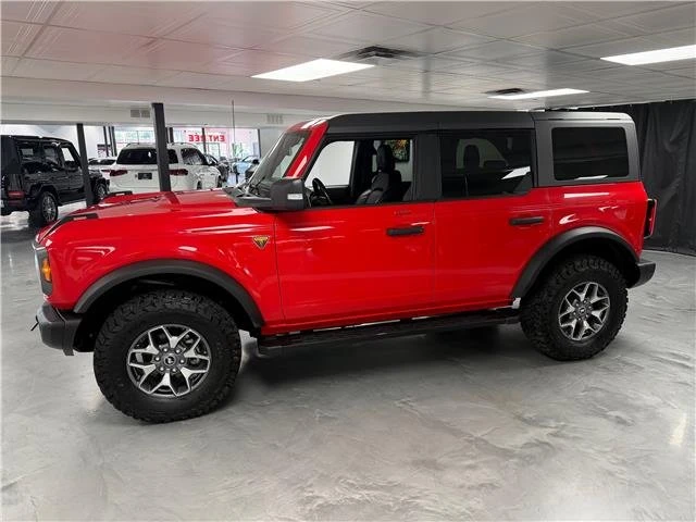 2023 Ford Bronco 6th Gen - Image 2 of 18