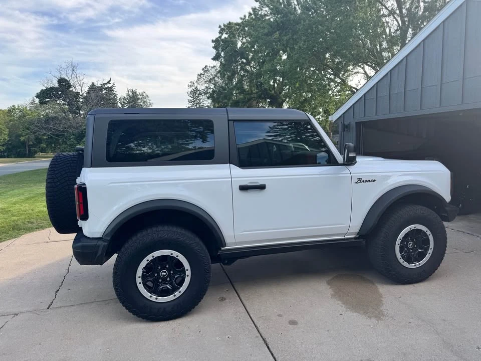 2023 Ford Bronco 6th Gen - Image 4 of 12