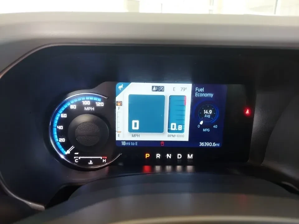 2023 Ford Bronco 6th Gen - Image 5 of 14