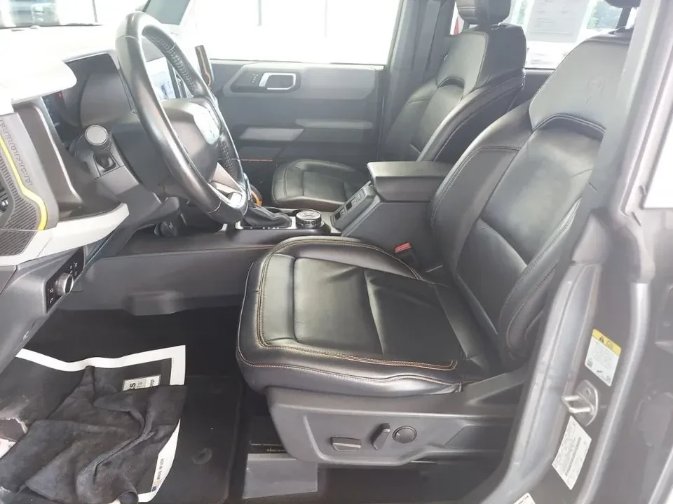 2023 Ford Bronco 6th Gen - Image 3 of 14
