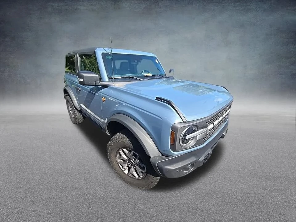 2023 Ford Bronco 6th Gen - Image 9 of 11