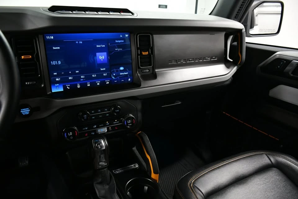 2023 Ford Bronco 6th Gen - Image 16 of 20