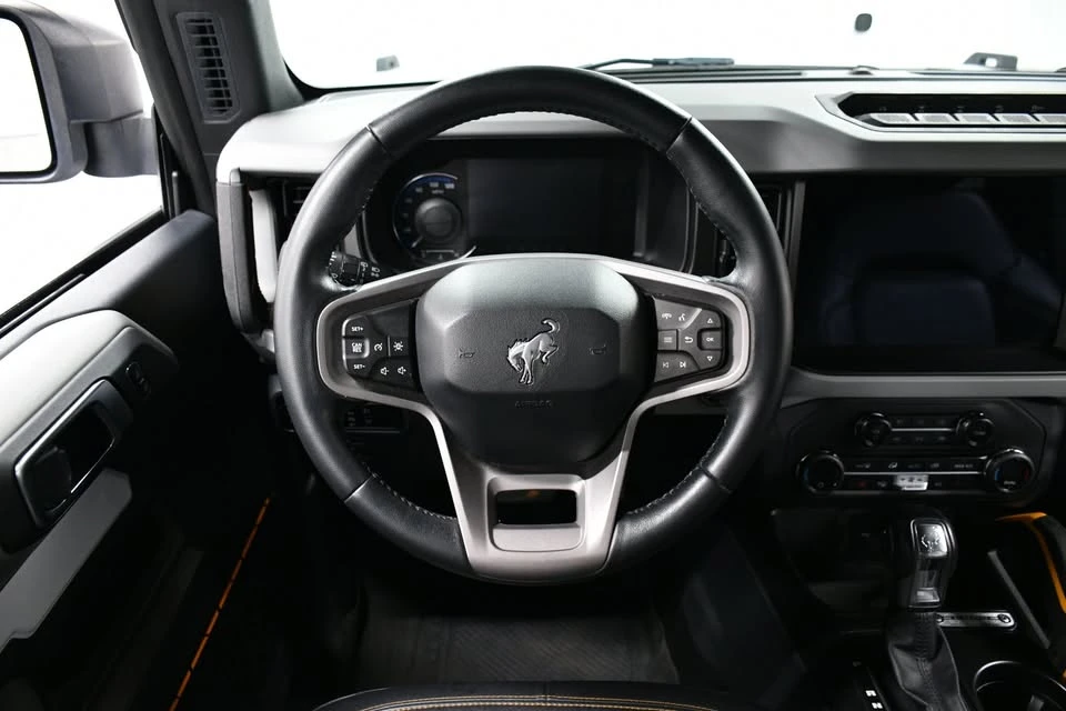2023 Ford Bronco 6th Gen - Image 15 of 20