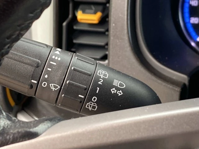 2023 Ford Bronco 6th Gen - Image 18 of 20