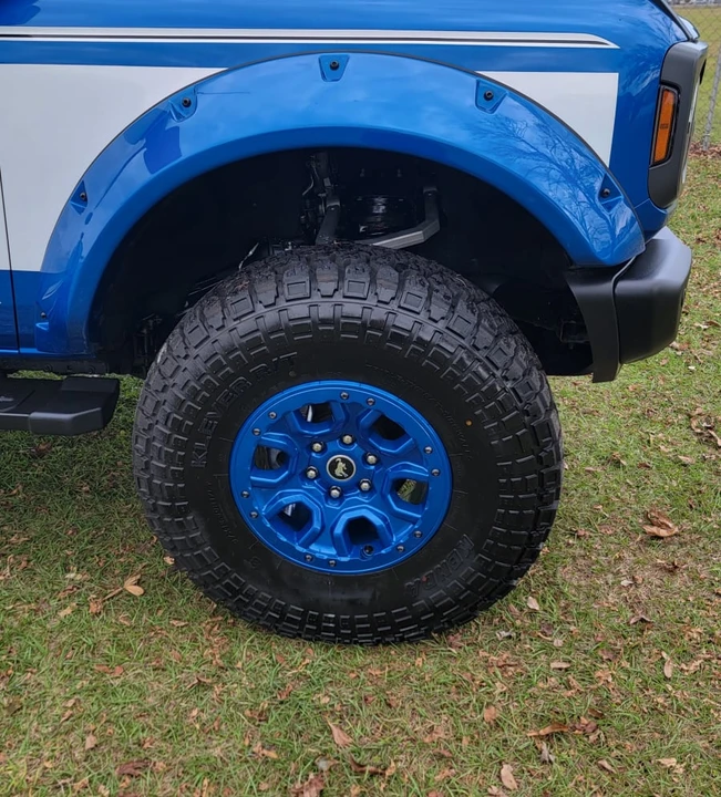 2023 Ford Bronco 6th Gen - Image 13 of 20
