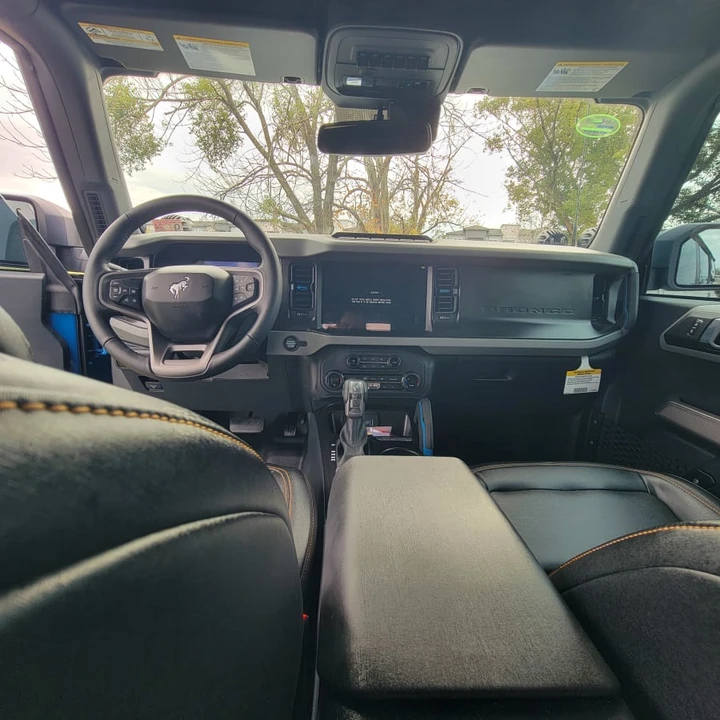 2023 Ford Bronco 6th Gen - Image 19 of 20