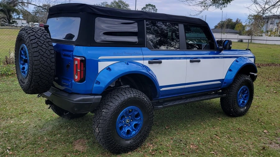 2023 Ford Bronco 6th Gen - Image 10 of 20