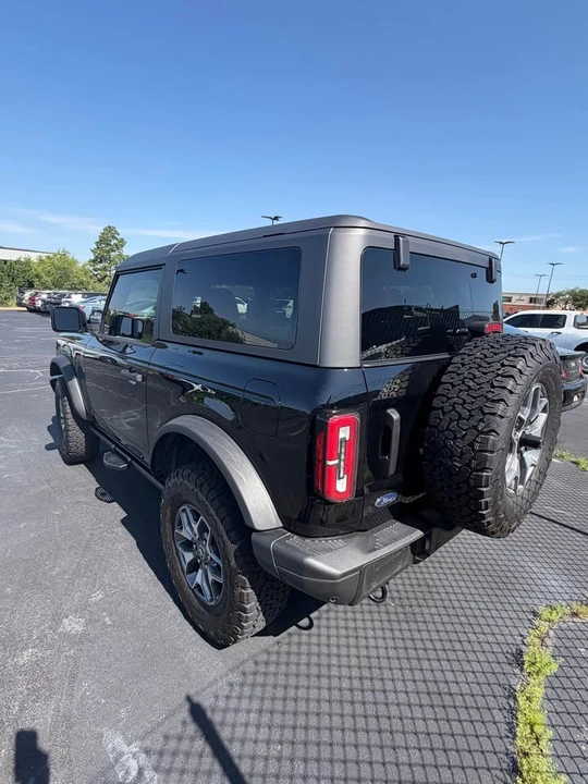 2023 Ford Bronco 6th Gen - Image 3 of 5