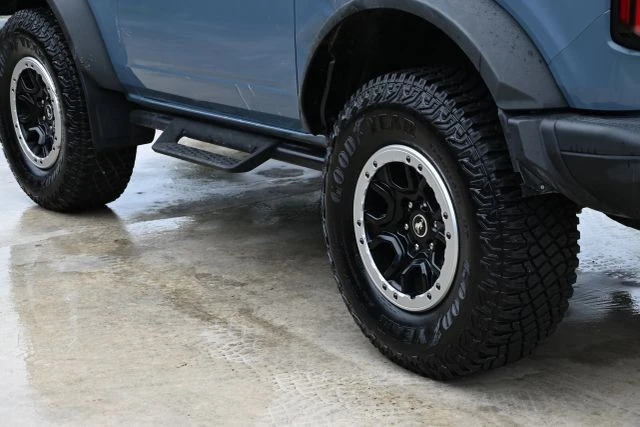 2023 Ford Bronco 6th Gen - Image 8 of 18