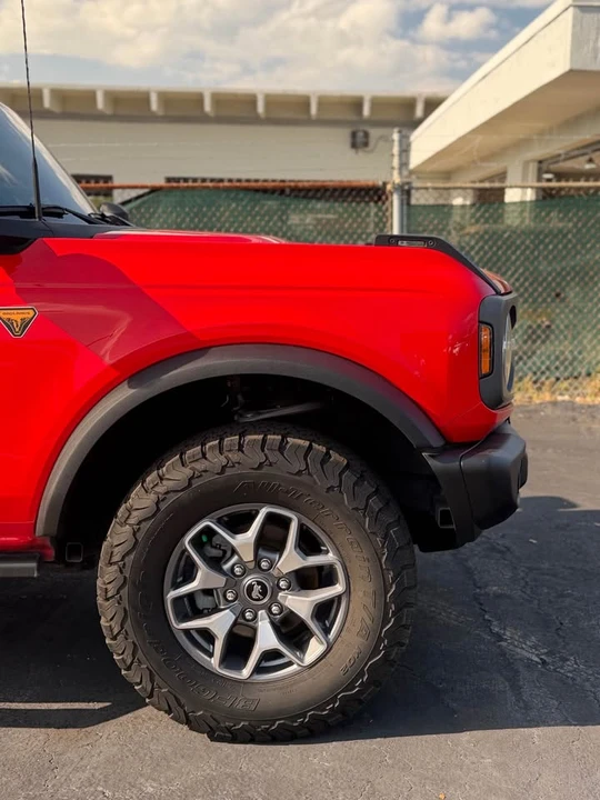 2023 Ford Bronco 6th Gen - Image 4 of 11