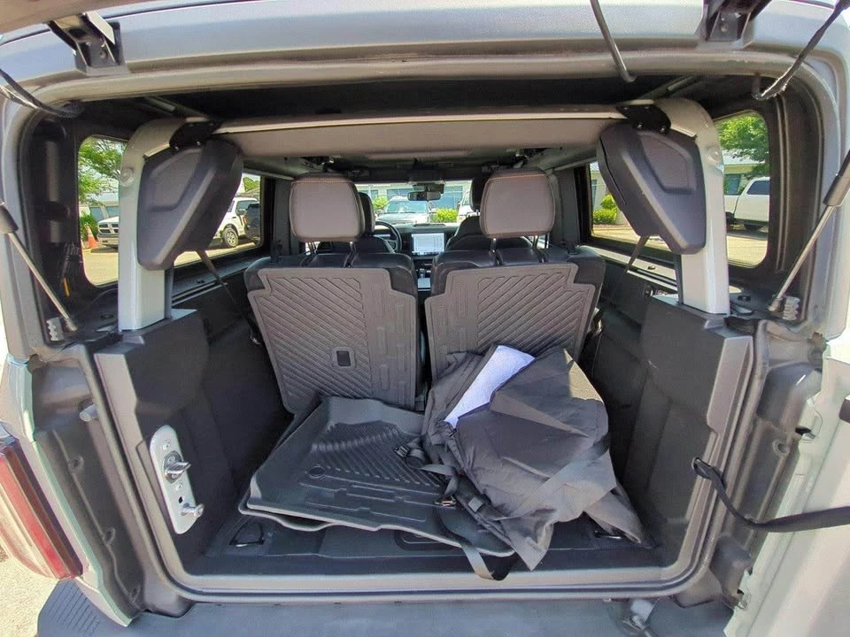 2023 Ford Bronco 6th Gen - Image 15 of 17