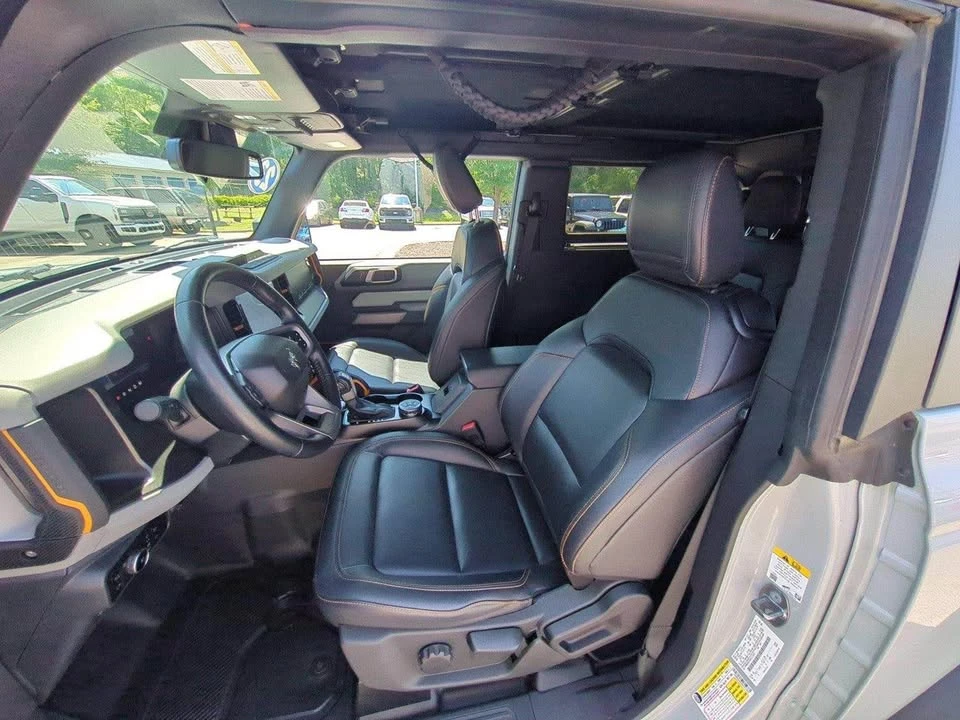2023 Ford Bronco 6th Gen - Image 8 of 17