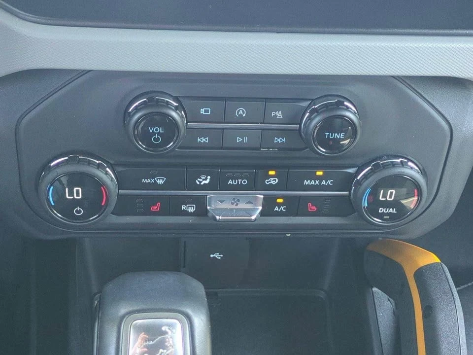 2023 Ford Bronco 6th Gen - Image 14 of 17