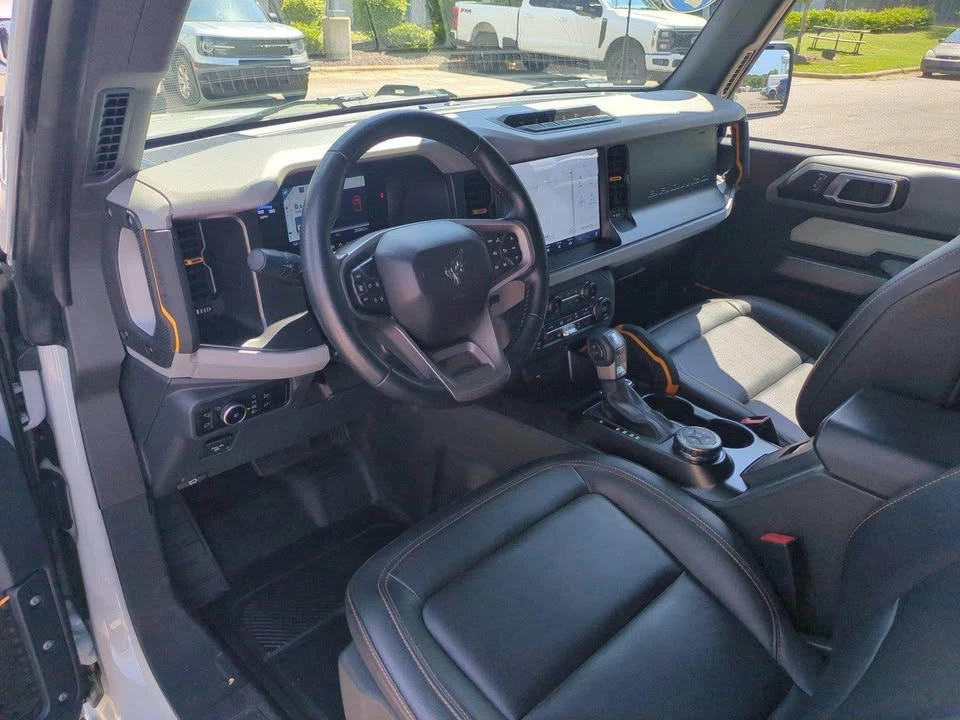 2023 Ford Bronco 6th Gen - Image 9 of 17