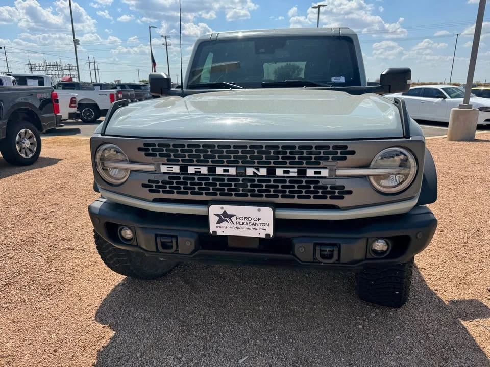 2023 Ford Bronco Sport - Image 2 of 20