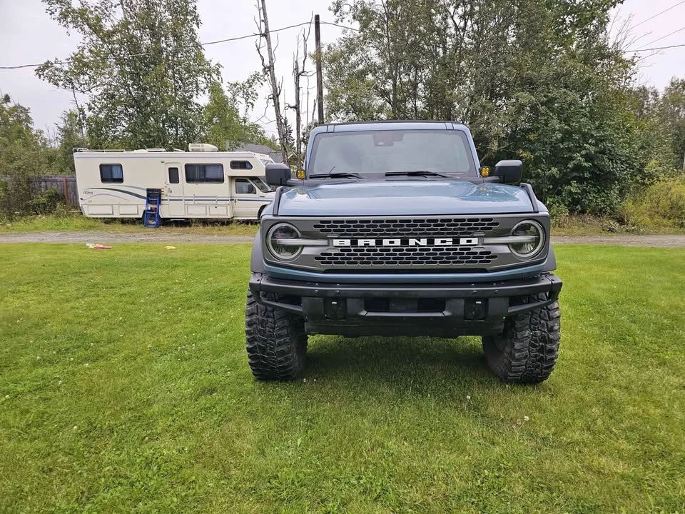 2023 Ford Bronco 6th Gen - Image 9 of 17