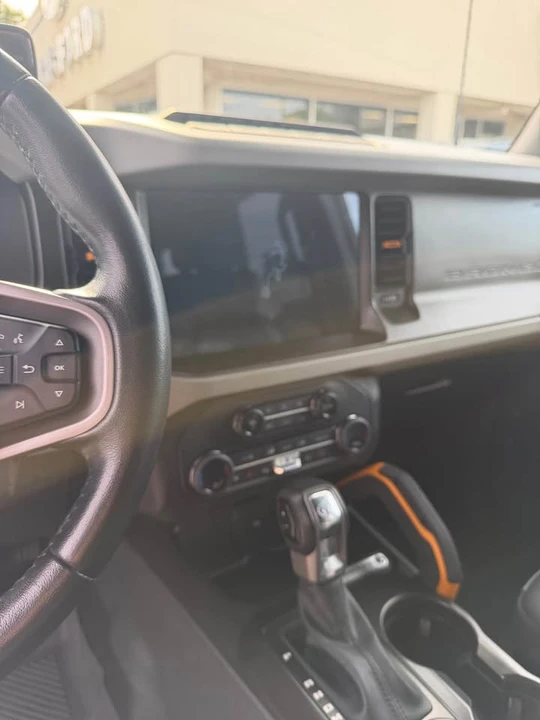 2023 Ford Bronco 6th Gen - Image 7 of 10