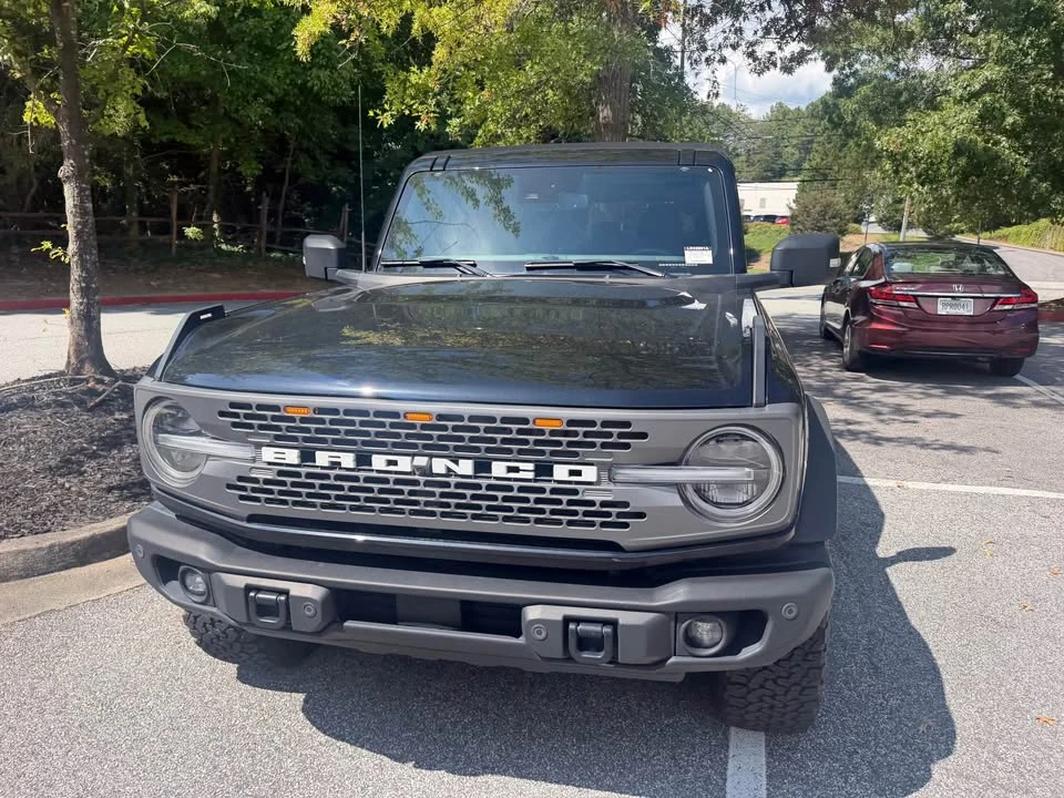 2023 Ford Bronco 6th Gen - Image 2 of 15