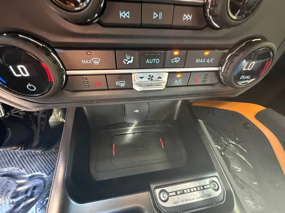 2023 Ford Bronco 6th Gen - Image 12 of 15