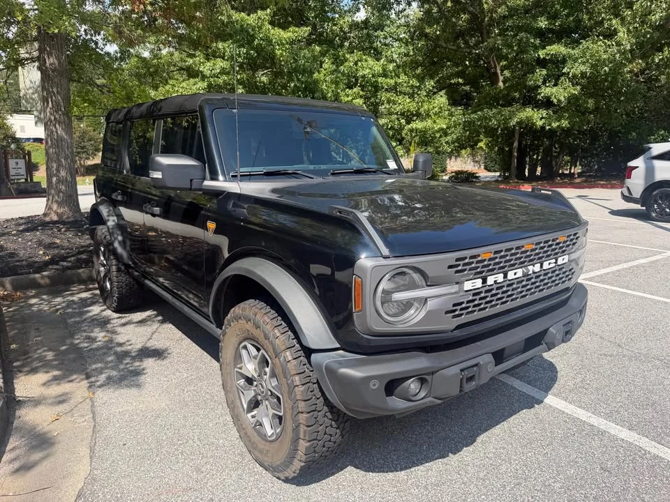 2023 Ford Bronco 6th Gen - Image 3 of 15