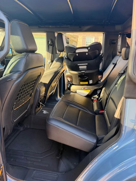 2023 Ford Bronco 6th Gen - Image 8 of 13