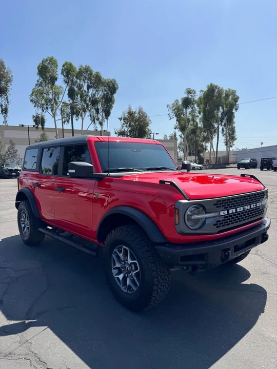 2023 Ford Bronco 6th Gen - Image 10 of 10