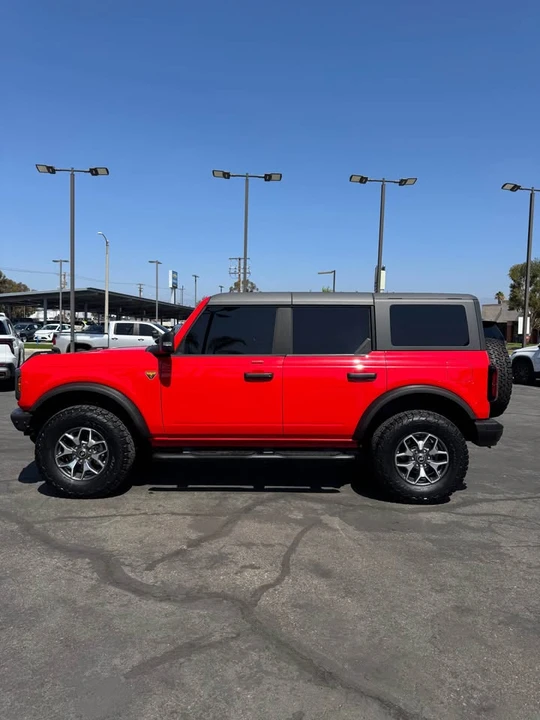 2023 Ford Bronco 6th Gen - Image 2 of 10