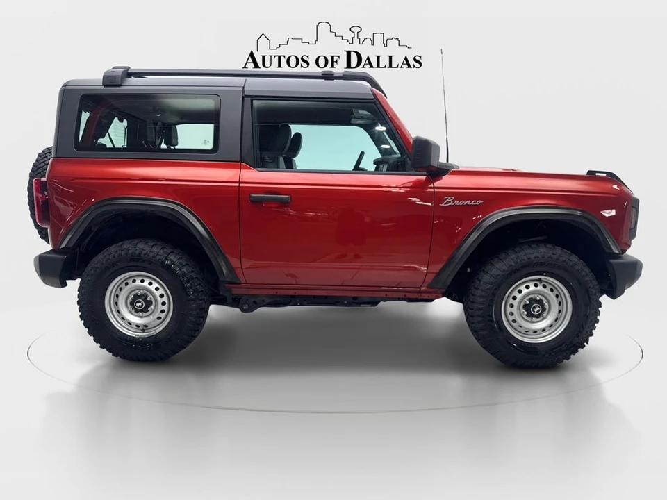 2023 Ford Bronco 6th Gen - Image 10 of 31