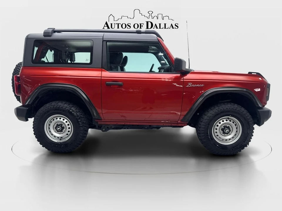 2023 Ford Bronco 6th Gen - Image 10 of 31