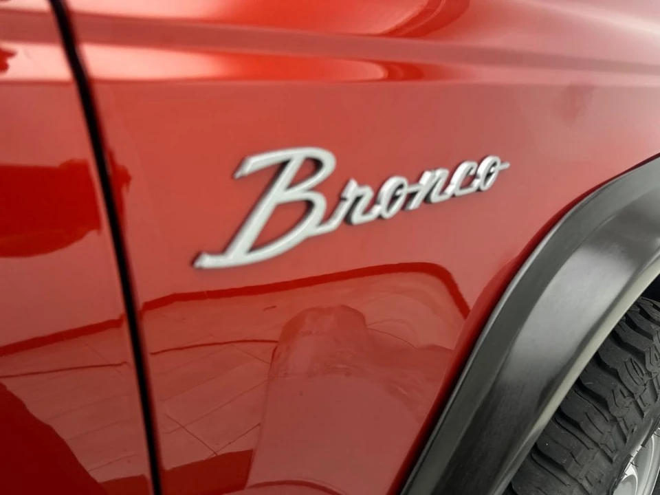 2023 Ford Bronco 6th Gen - Image 25 of 31