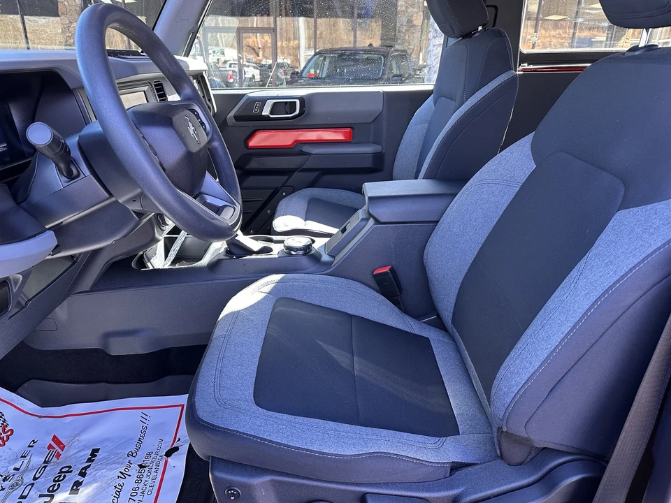 2023 Ford Bronco 6th Gen - Image 11 of 12