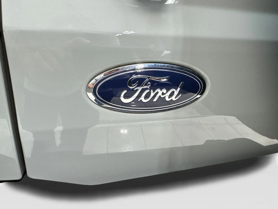 2023 Ford Bronco 6th Gen - Image 19 of 31