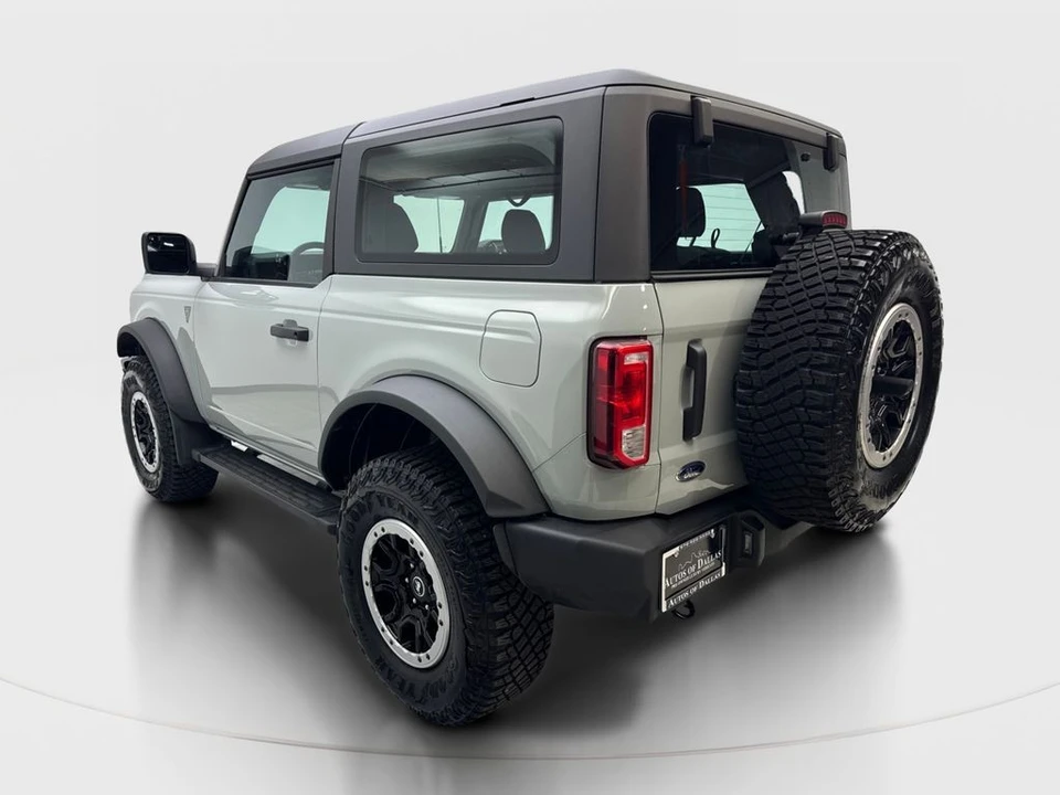 2023 Ford Bronco 6th Gen - Image 9 of 31