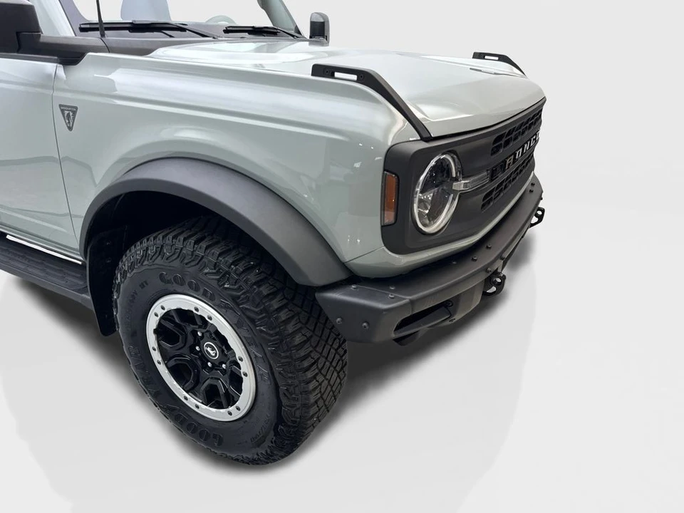 2023 Ford Bronco 6th Gen - Image 18 of 31