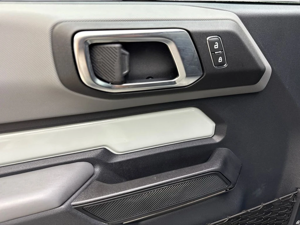 2023 Ford Bronco 6th Gen - Image 31 of 31