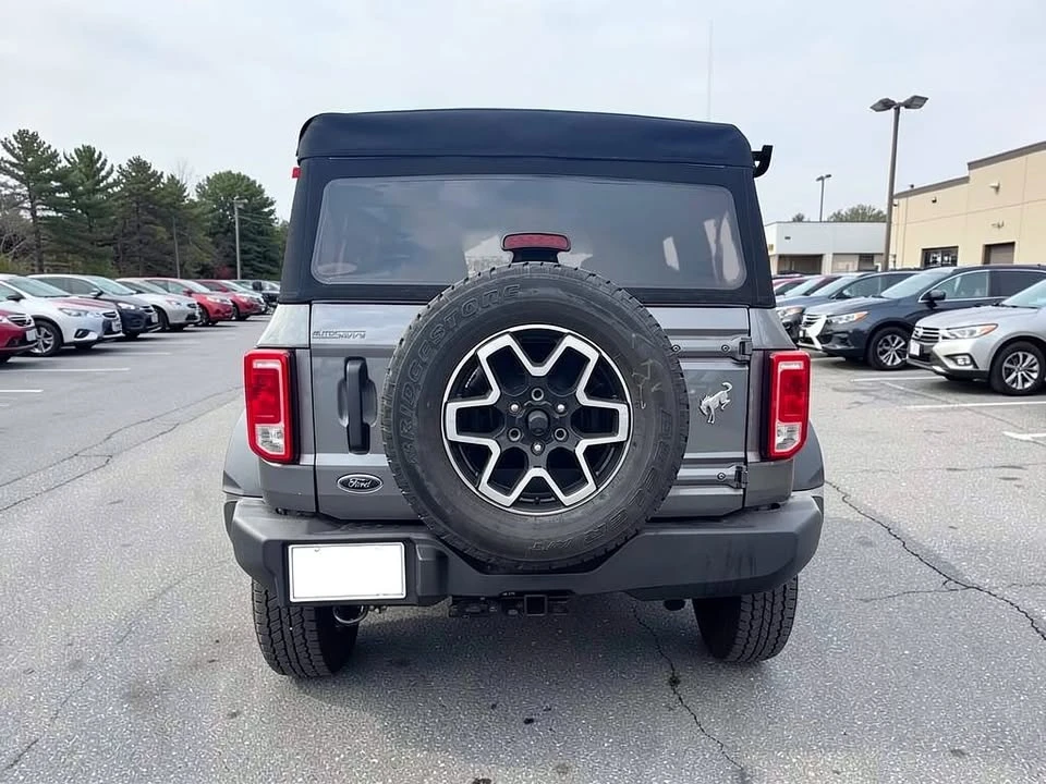 2023 Ford Bronco 6th Gen - Image 5 of 18