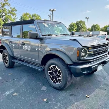 2023 Ford Bronco Base